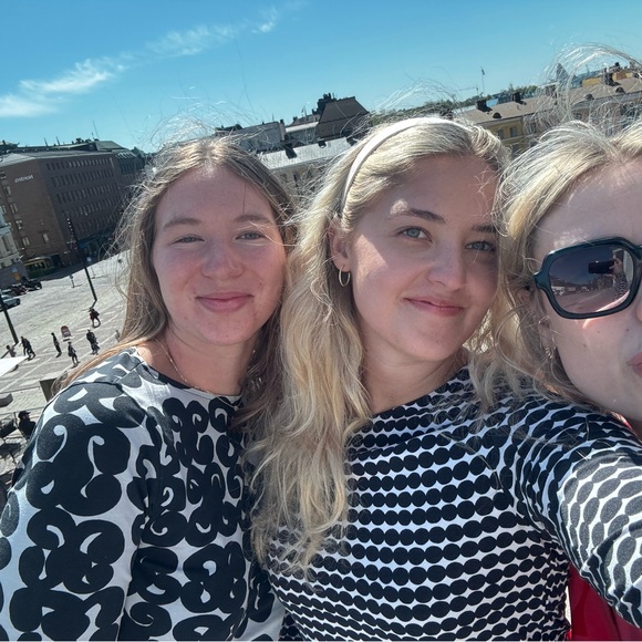 Mads - Picture 5 of 6